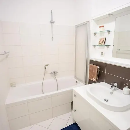 Apartment Zara White Extérieur photo