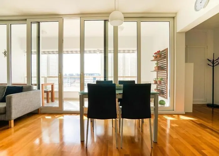 Apartment Zara White